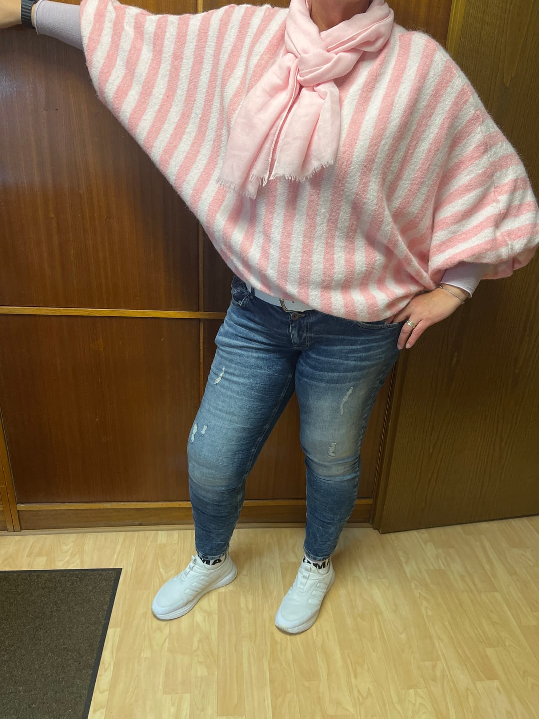 Customer photo review of Oversize Strickpullover Stripes mit Alpakaanteil hell / dunkel Rosé