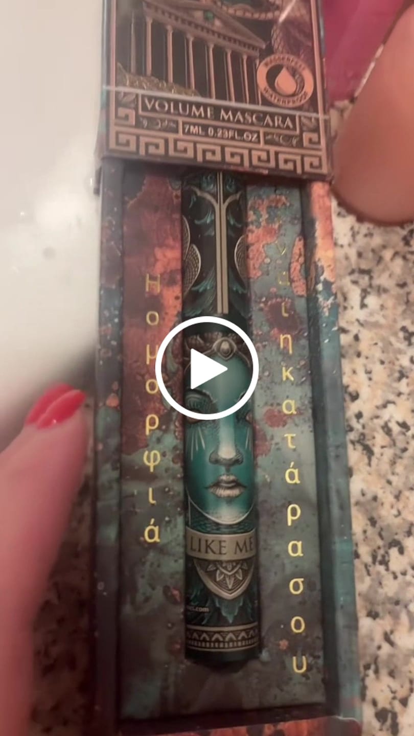 Customer video review of Feel like Medusa – Wasserfeste Volumen Mascara