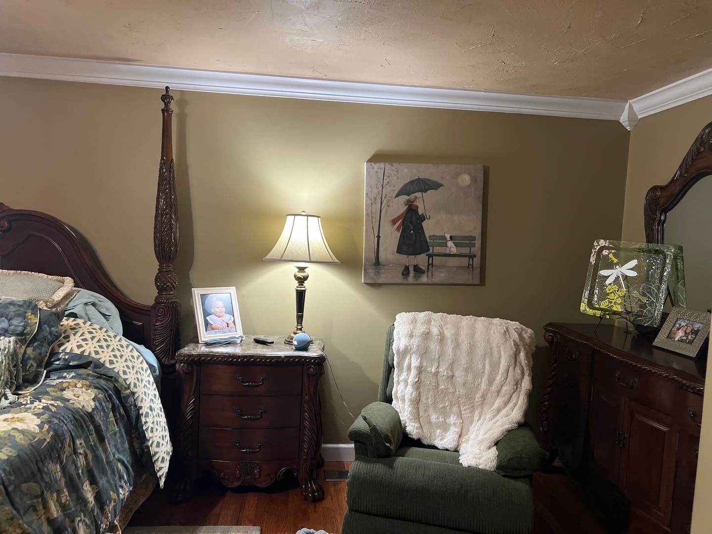 Customer photo review of Vintage People Art #MP186