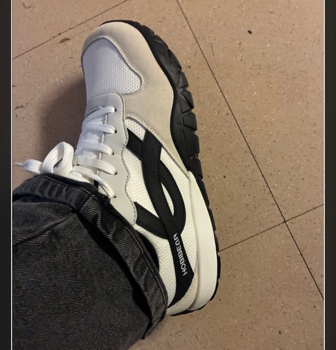 Customer photo review of Hareball - Wide Toe Sneakers