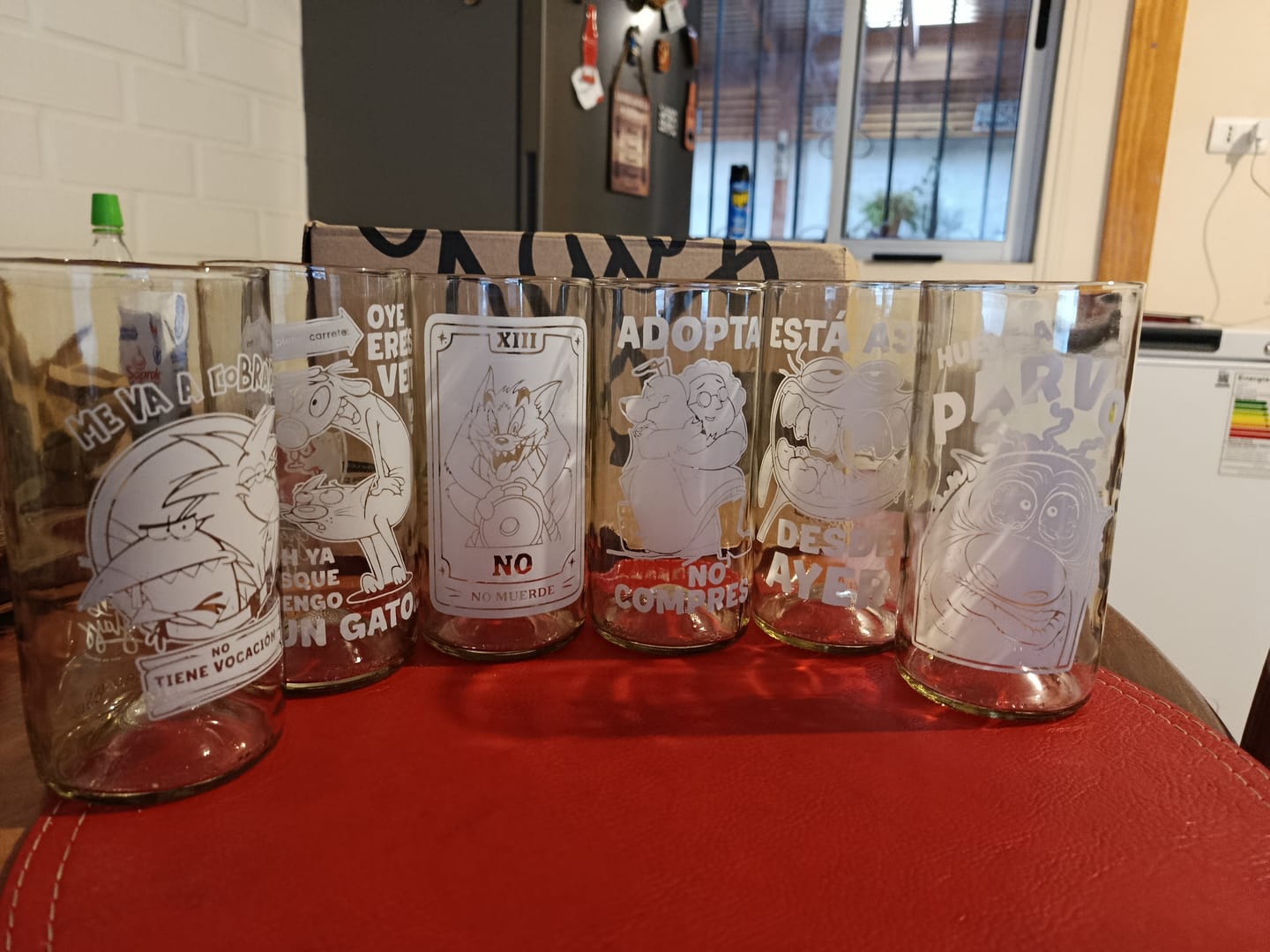 Customer photo review of Veterinarios Versión Retro - Juego de 6 Vasos