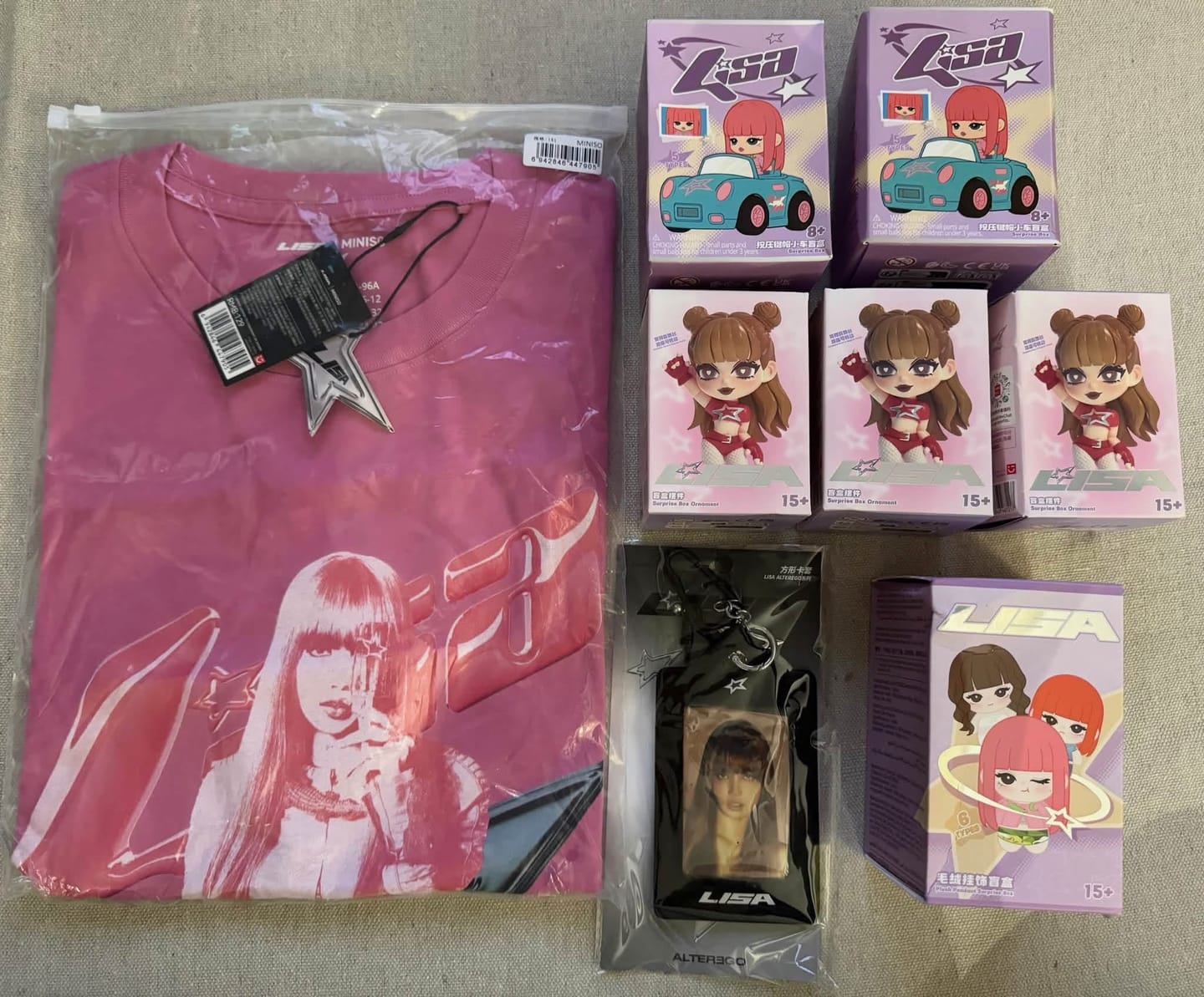 Customer photo review of 【Pre-Order】LISA × MINISO - Square Card Sleeve