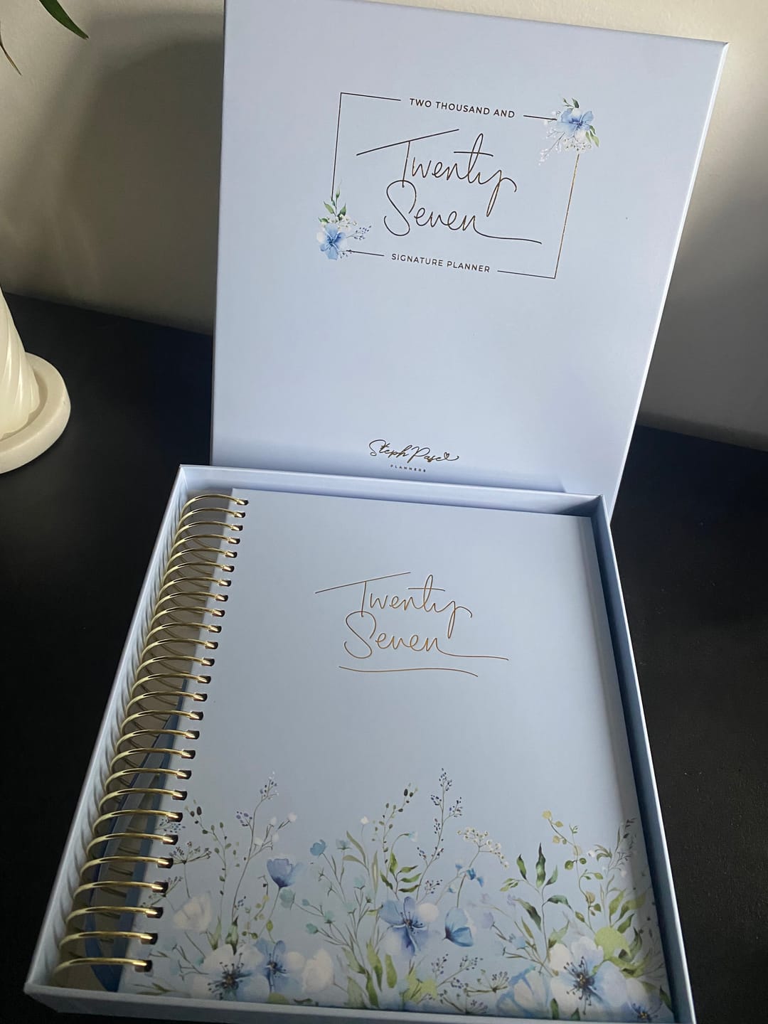 Customer photo review of 2027 Signature Weekly Planner - Bluebelle