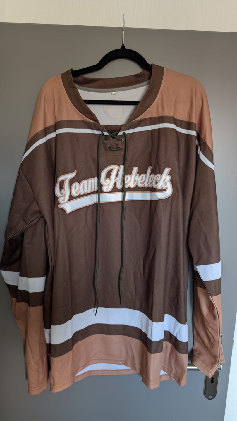 Customer photo review of Maßgeschneidertes Professionelles Oliv Altgold Eishockeytrikot