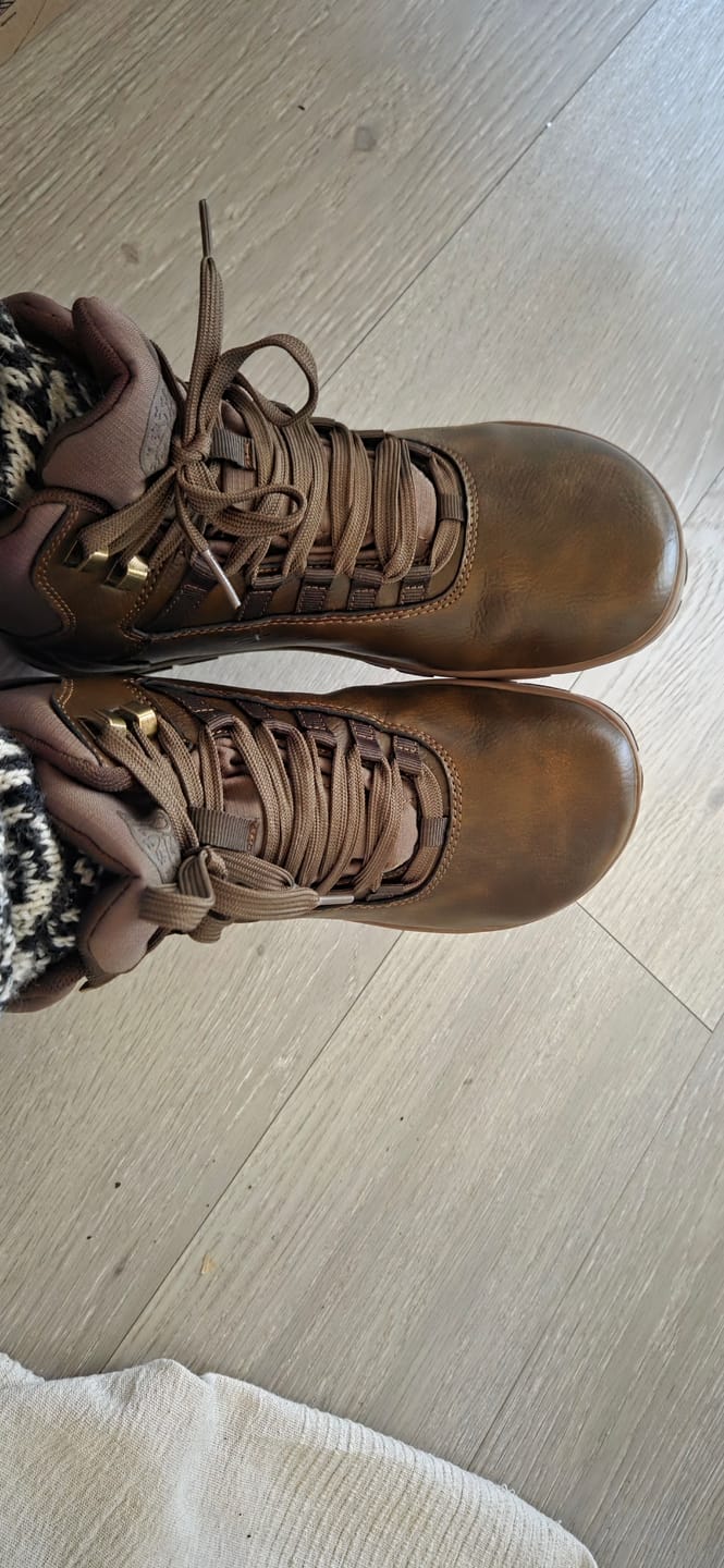 Customer photo review of Vaistoa Uoma 2 | Barefoot Trekking Boots