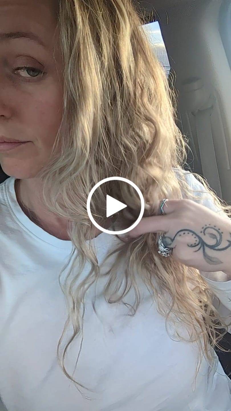 Customer video review of Deep Hydration Treatment