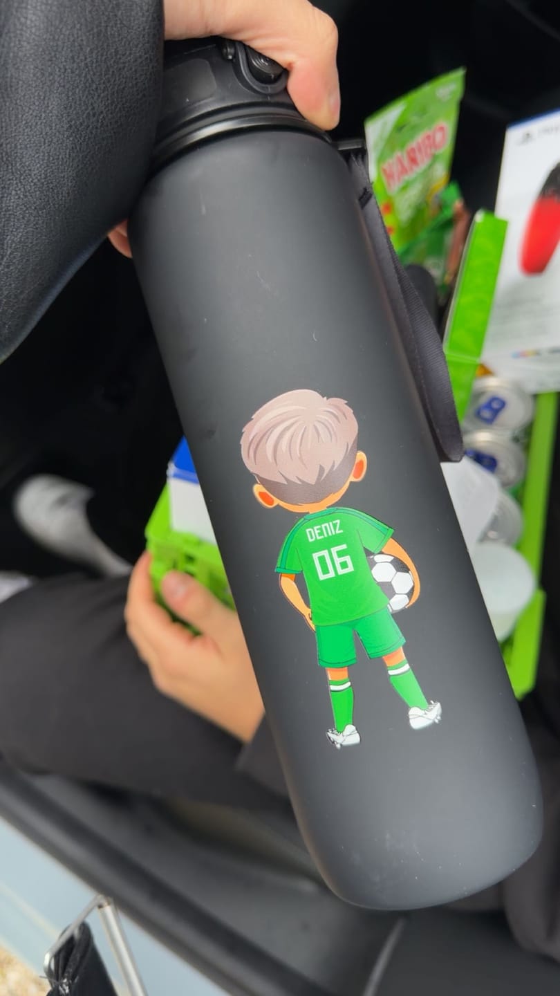 Customer photo review of Fußball-Trinkflasche 650ml