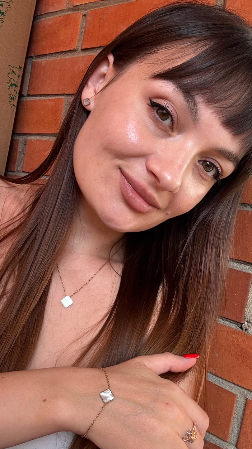 Customer photo review of Flora Gold White Set