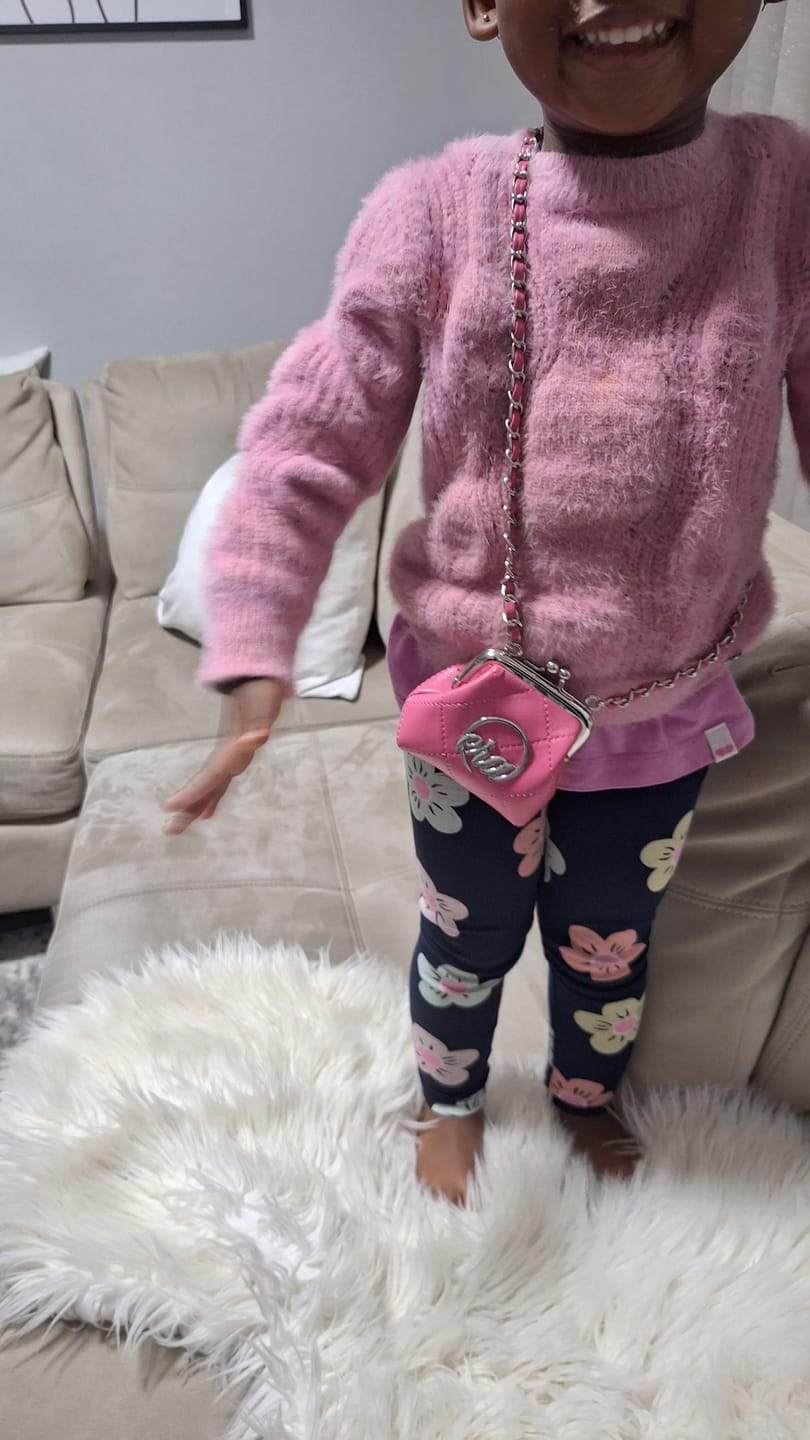 Customer photo review of Pink Era Fashion Coin Purse