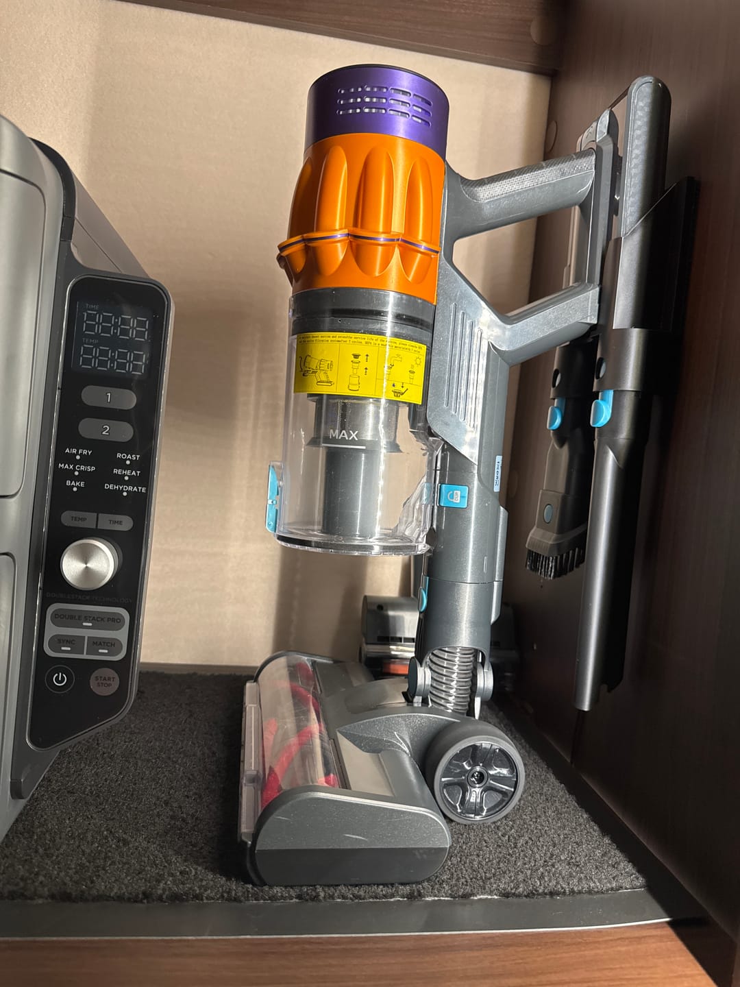 Customer photo review of Dripl UltraVac Akku-Staubsauger