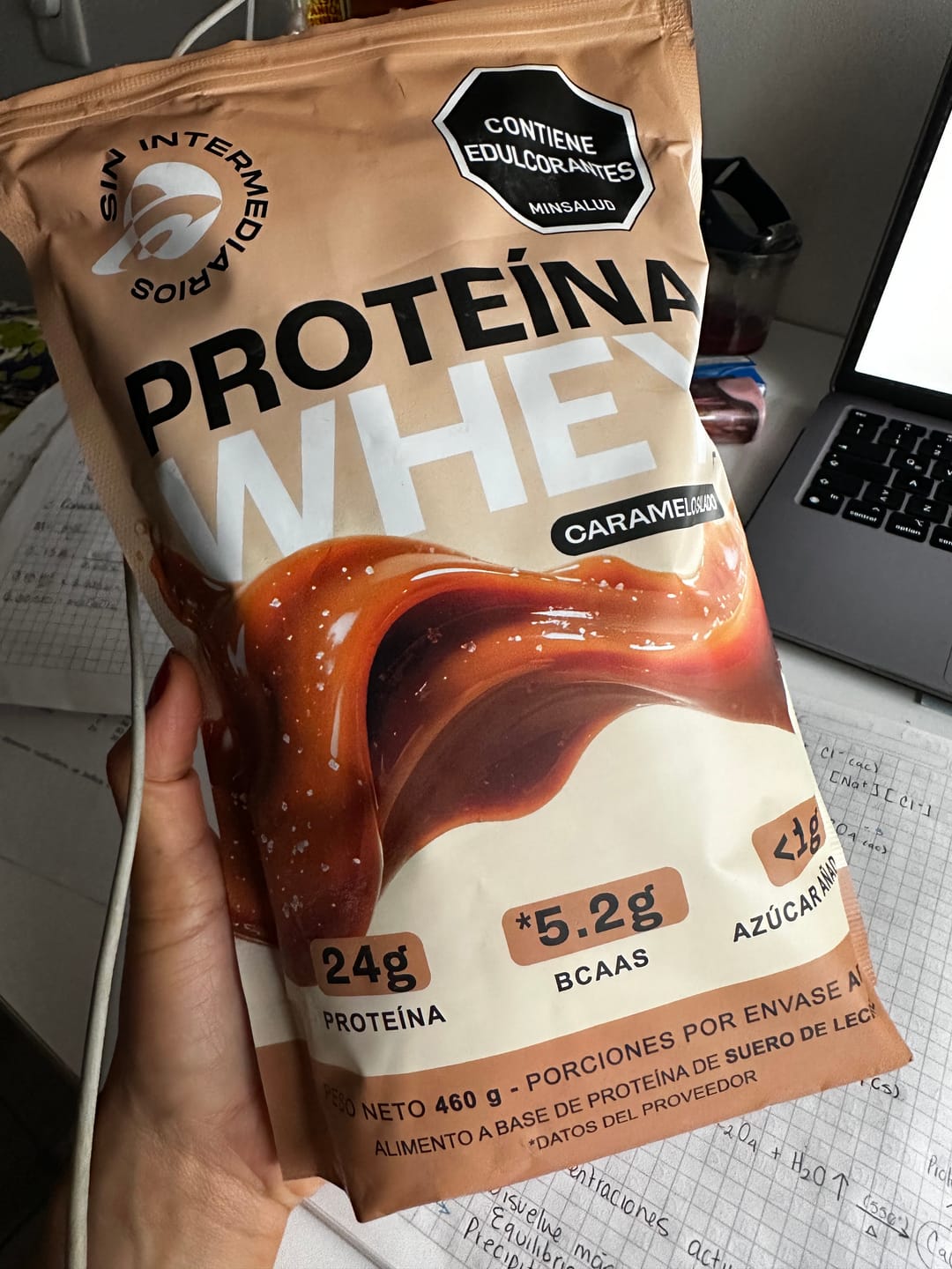 Customer photo review of Proteína Whey - Caramelo Salado