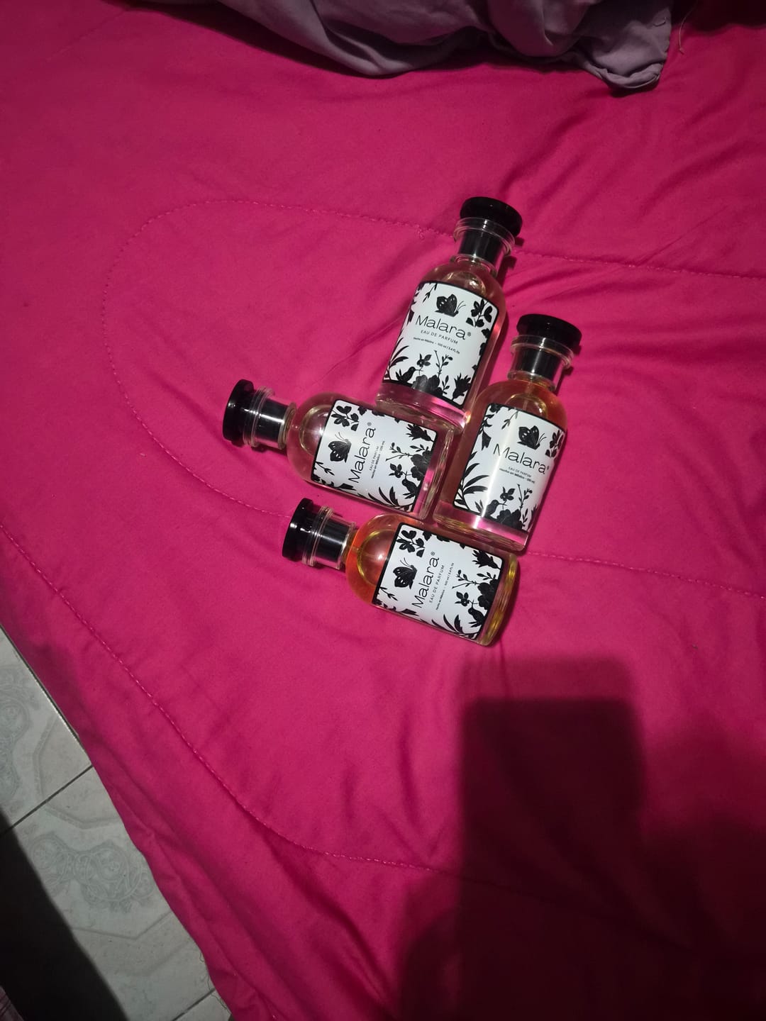 Customer photo review of Midnight Latte — Inspirado en Black Opium de YSL