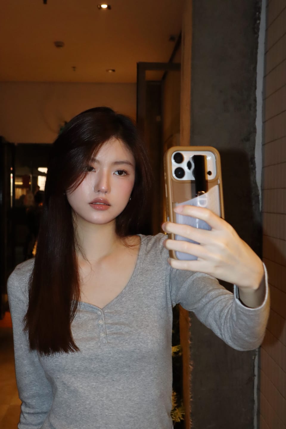 Customer photo review of Flex Pouch - iPhone 17
