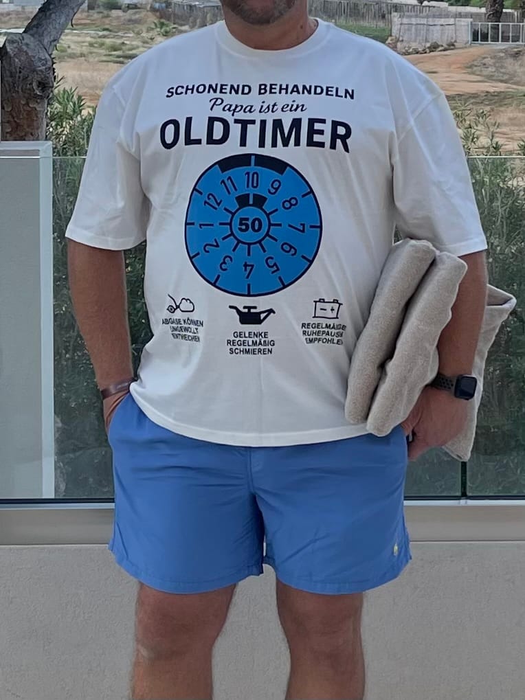 Customer photo review of OLDTIMER - Personalisierbares Shirt