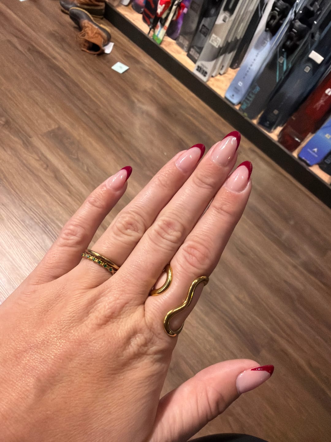 Customer photo review of Yana Geometric Twist Ring
