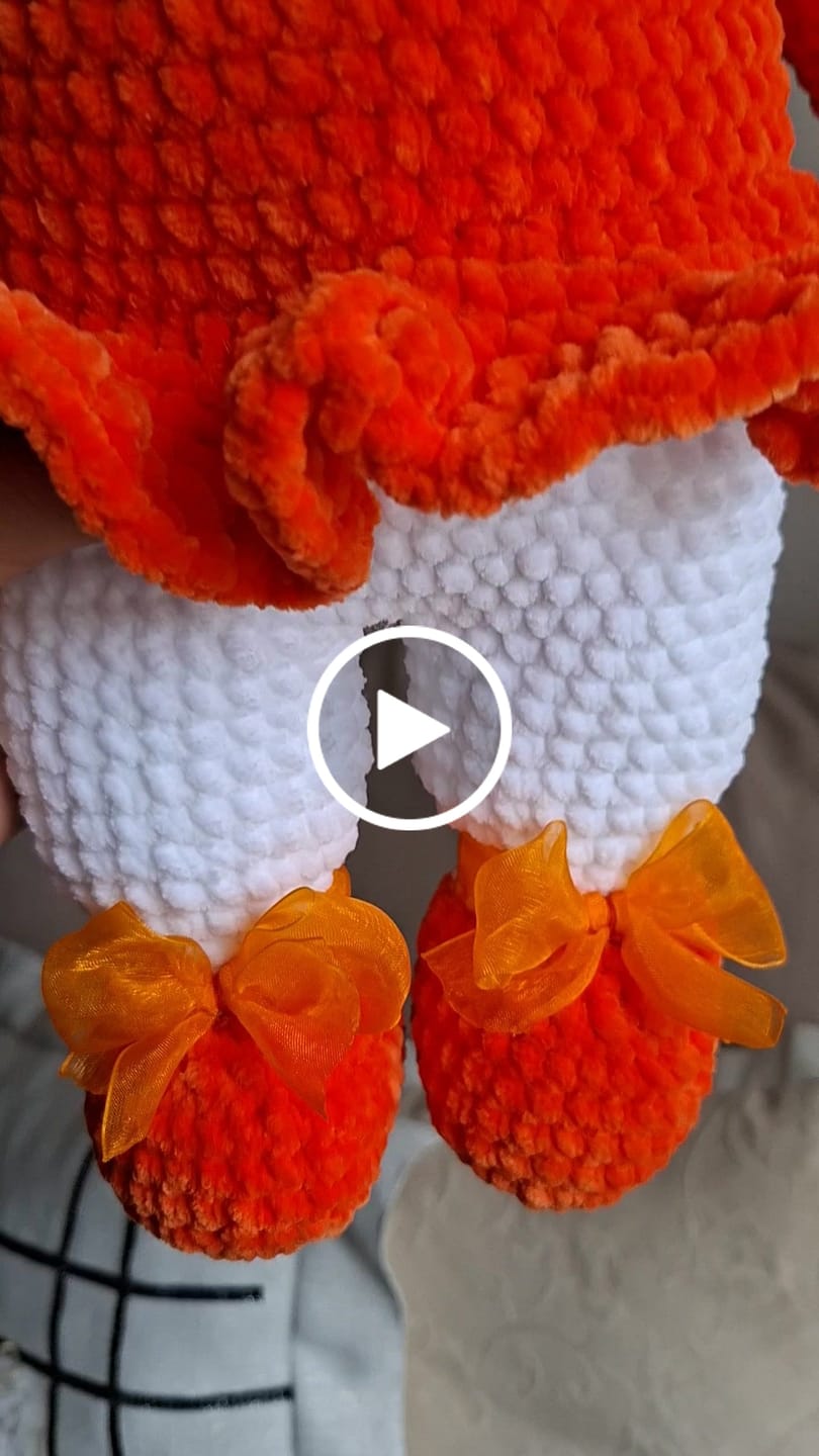 Customer video review of HiMALAYA Dolphin Baby