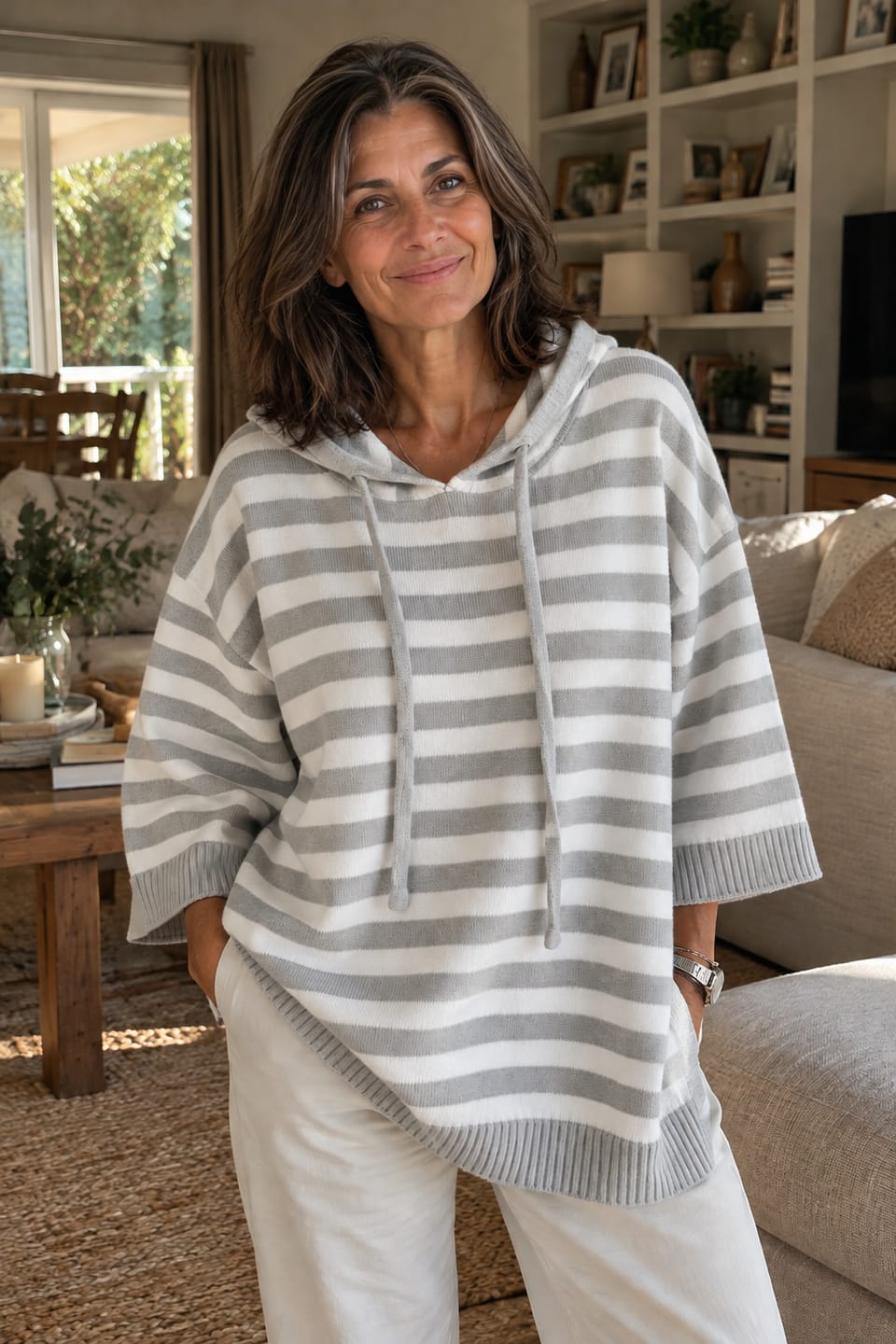 Customer photo review of Jersey de Punto con Capucha y Manga Ancha de rayas