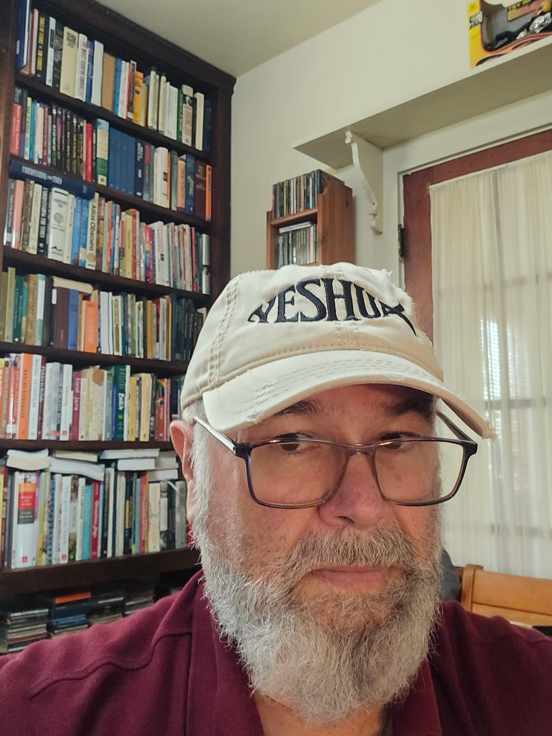 Customer photo review of Yeshua Ichthys - bestickte Baseball Cap im Used-Look