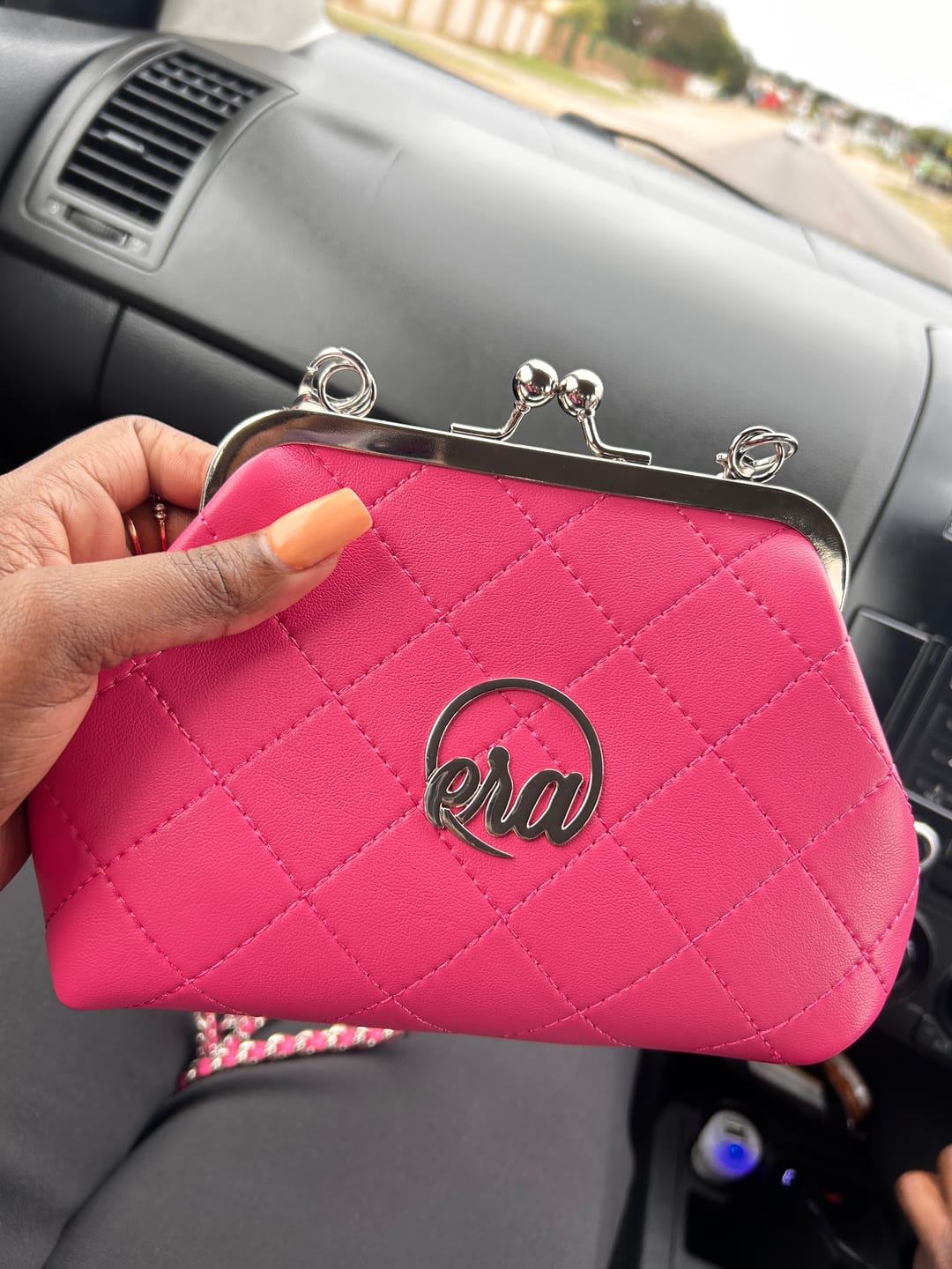 Customer photo review of ERA Mini Kisslock Chain Bag – Pink