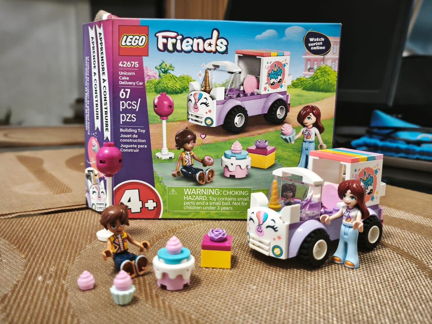 Customer photo review of Coche-Unicornio de Reparto de Pasteles