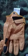 Customer photo review of Guantes de Moto Transpirables – Piel Genuina Perforada con Protección en Nudillos