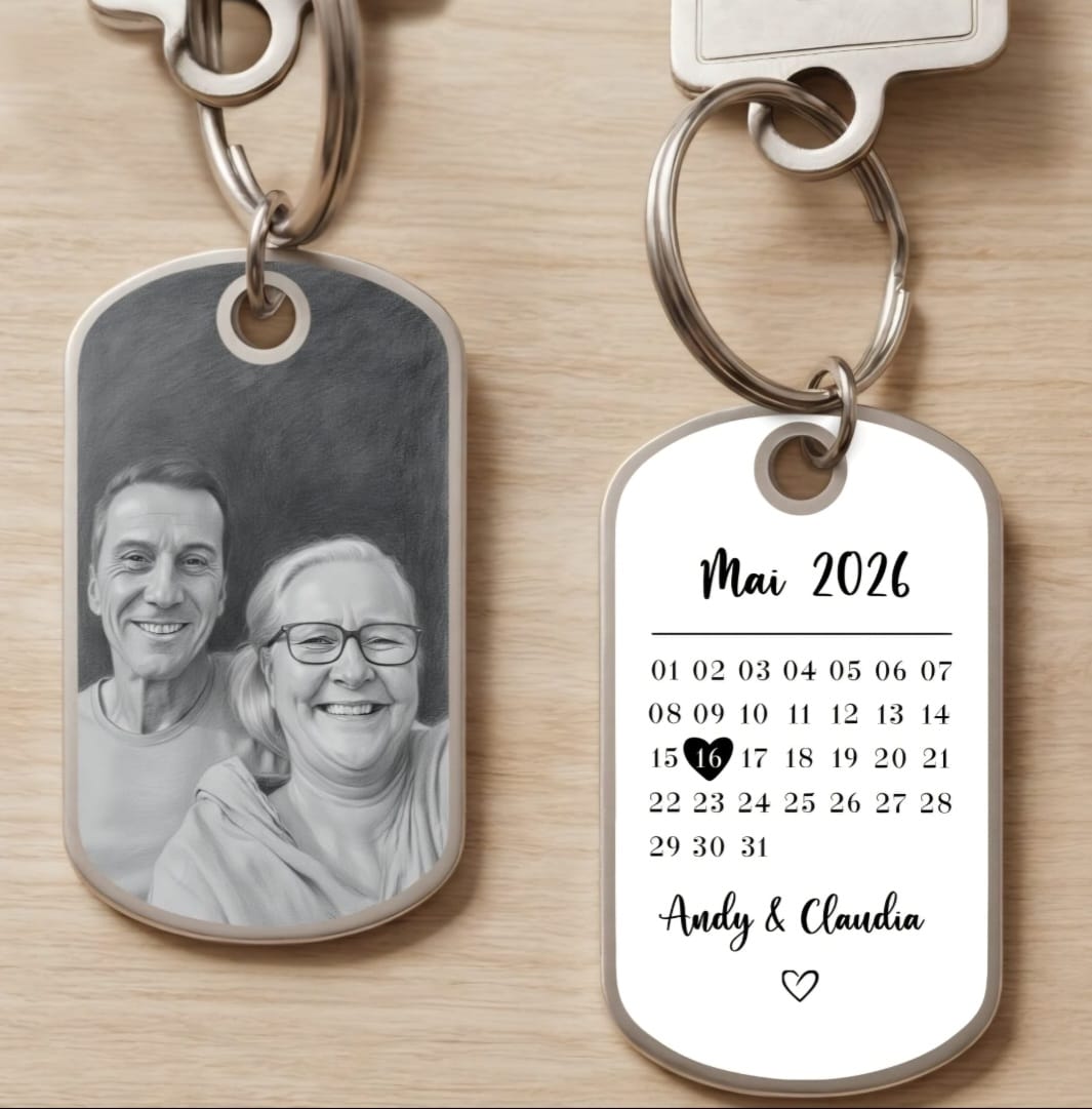 Customer photo review of Unser Tag (Bleistift-Stil) - Personalisierter Metall-Schlüsselanhänger