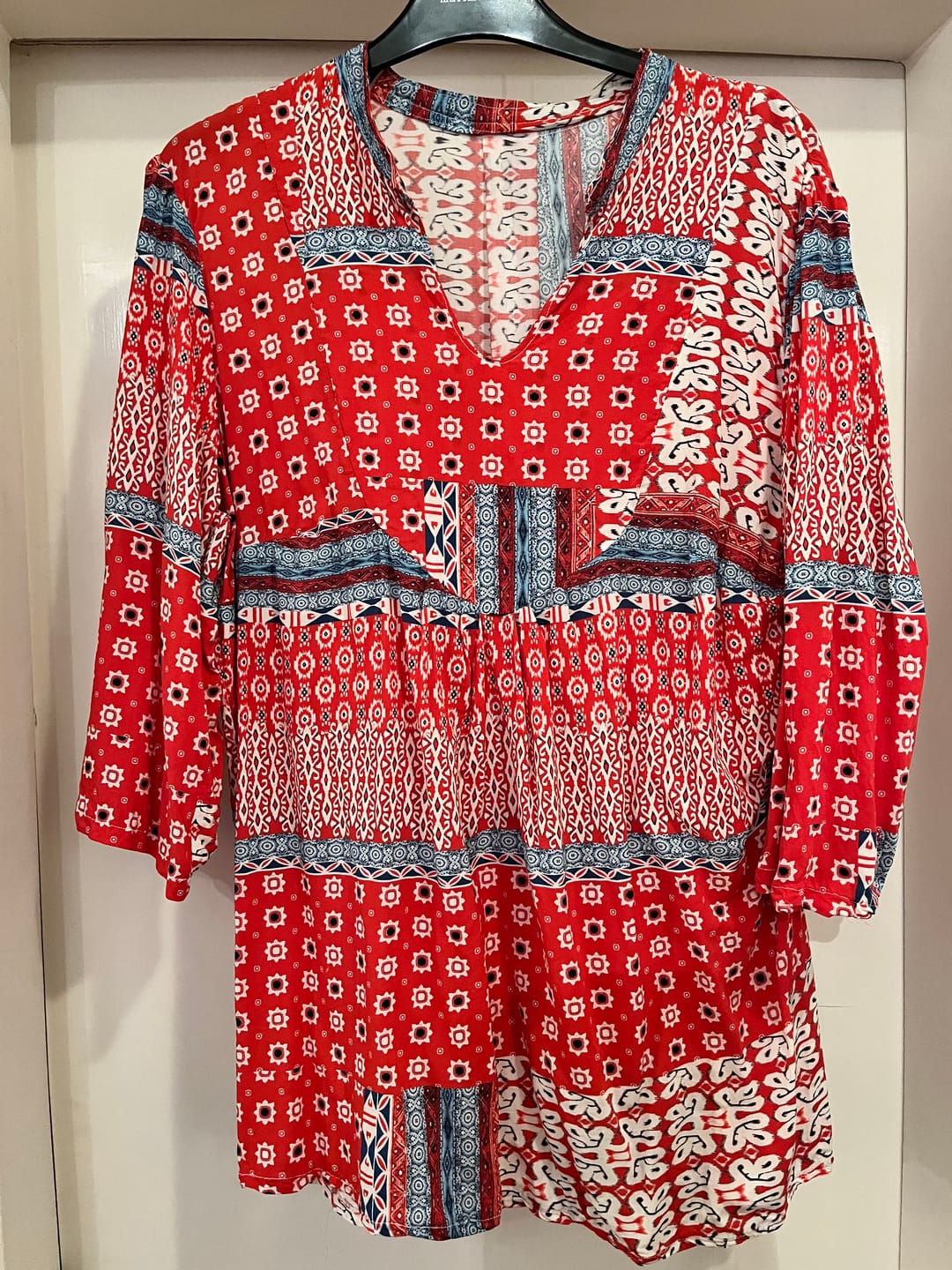 Customer photo review of Punasävyinen Kuviollinen Viskoosi - Pala