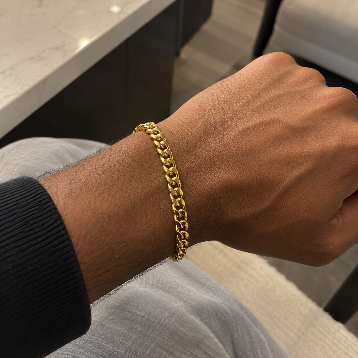Customer photo review of Cuban Bracelet 8MM (Gold)