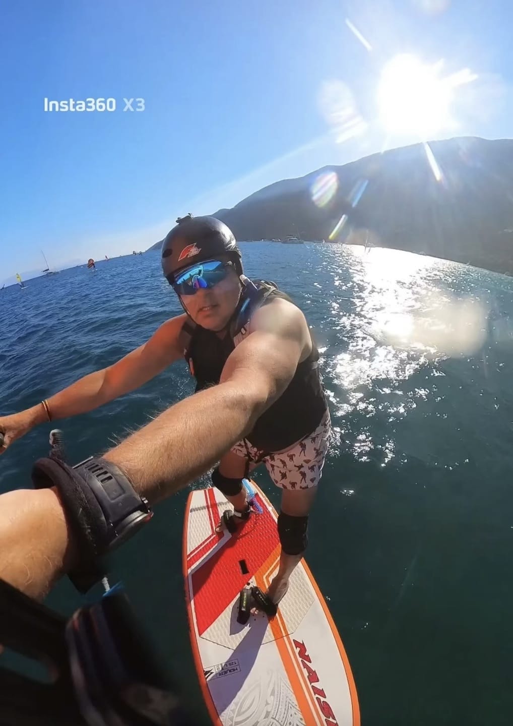 Customer photo review of KAPVOE X2 Mirrored Sunglasses