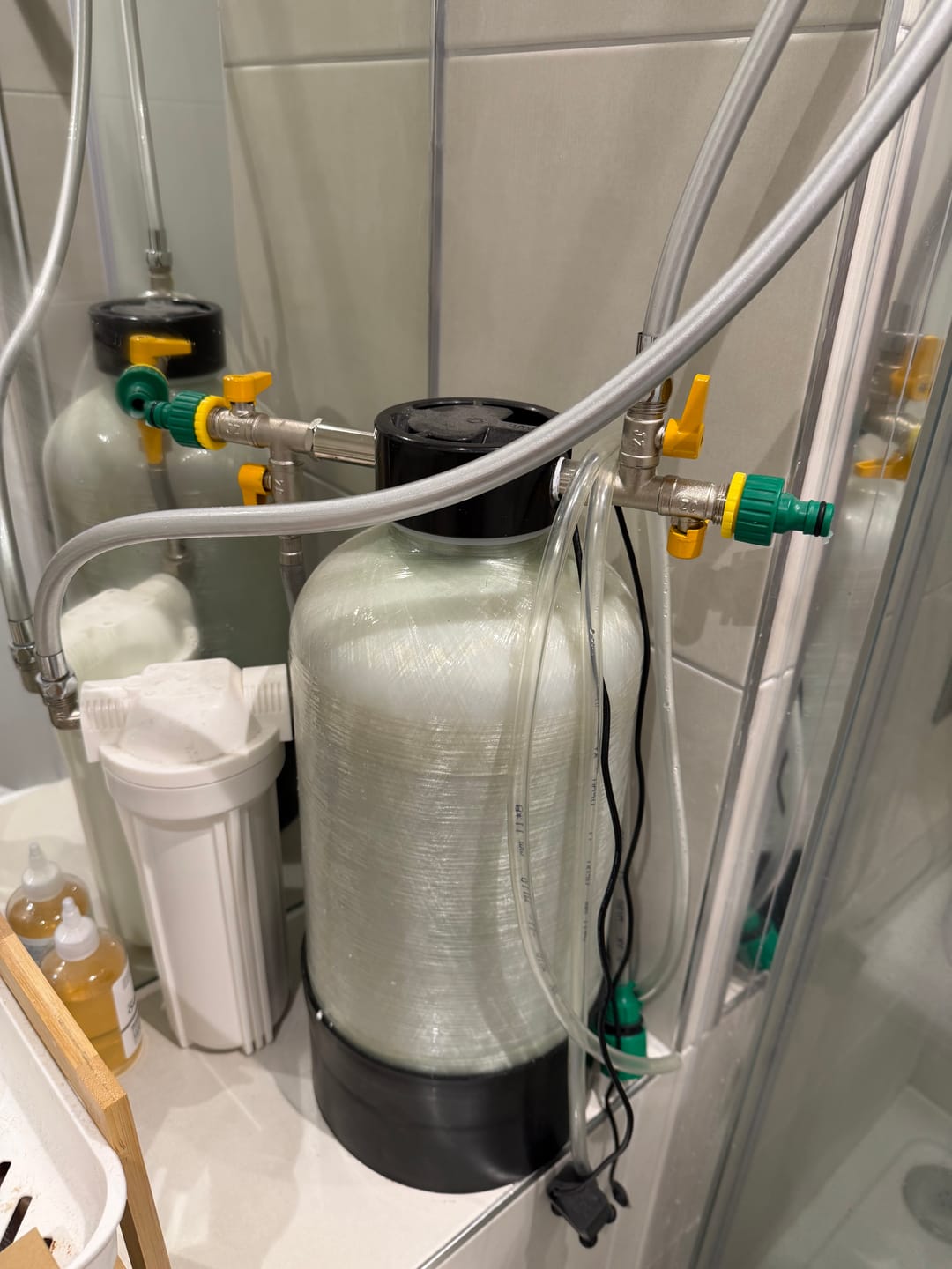 Customer photo review of Multi-Function Pressurized Handheld Shower Set