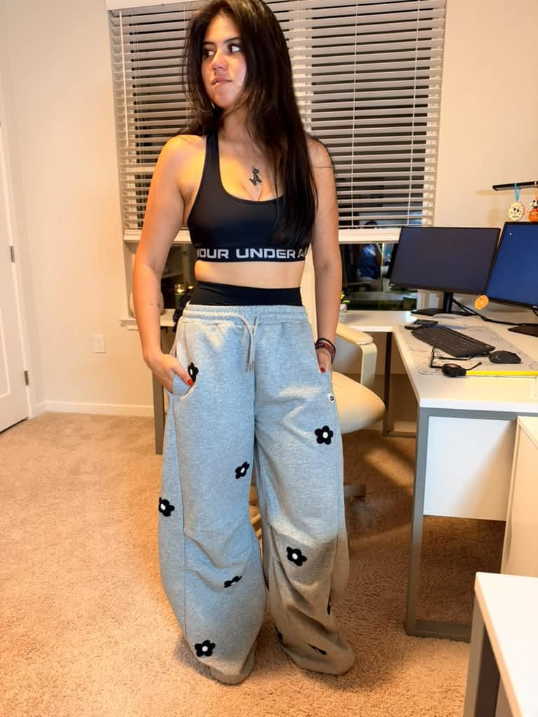 Customer photo review of Aelfric Eden Floral Embroidery Baggy Barrel Sweatpants
