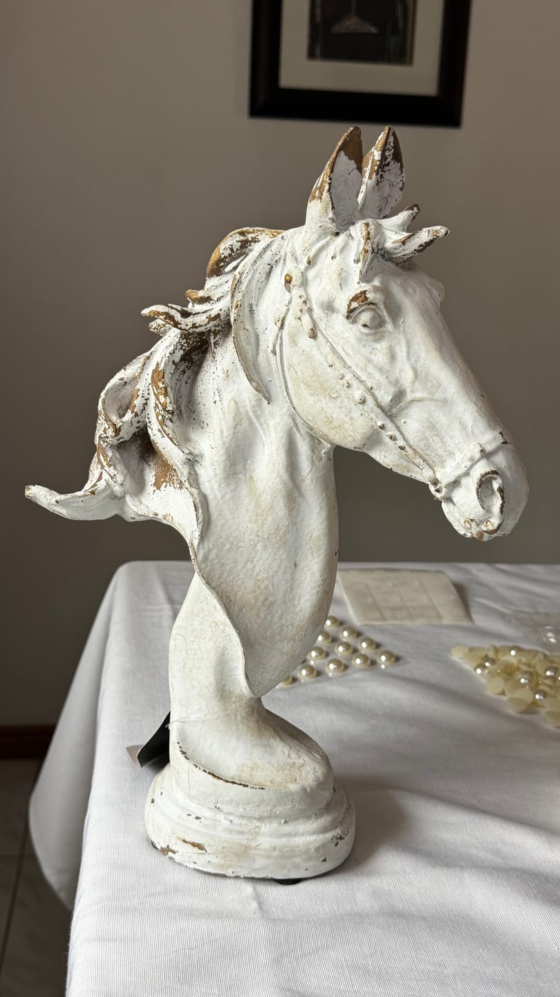 Customer photo review of Apollon French Provincial Horse Head Bust, Distressed White Sculpture on Pedestal Base 37cm
