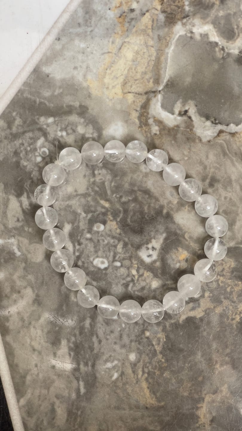 Customer photo review of Natural Clear Quartz Crystal Bracelet | Vastu Remedy for Meditation & Focus | 8 mm Beads