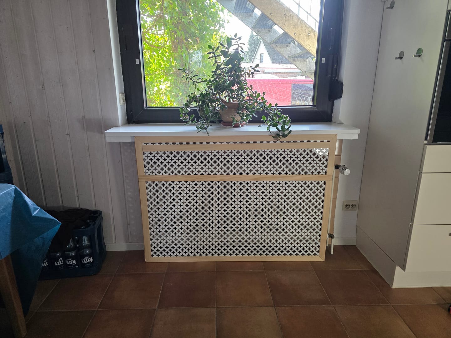 Customer photo review of Lochwand PARIS 122 x 61 cm weiß lackiert 3 mm MDF