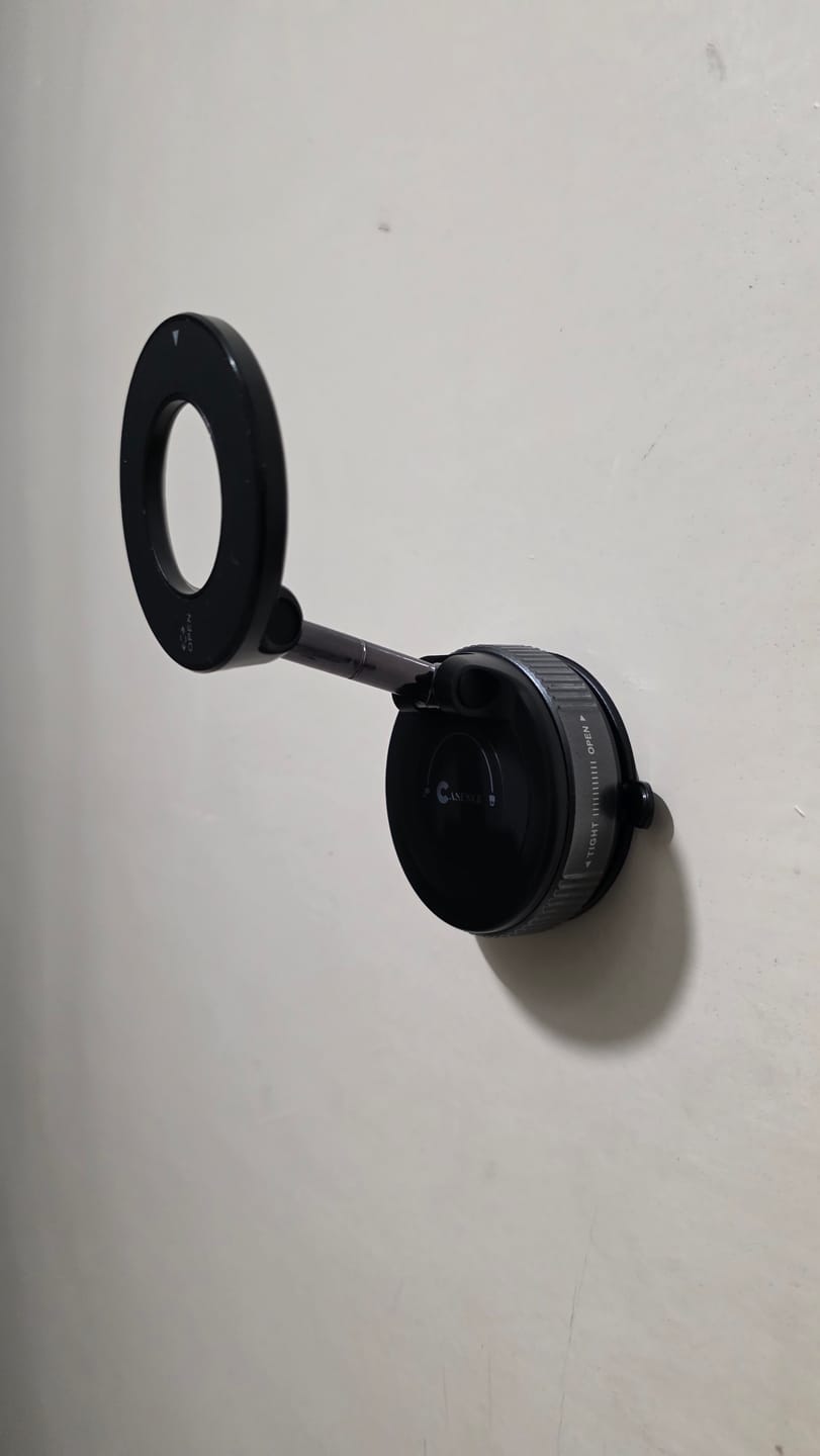 Customer photo review of 360° MagPro Magnetic Phone Holder by Casence