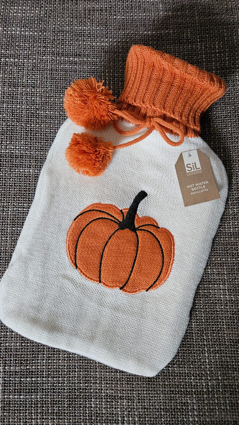 Customer photo review of Herbstliche Kuschel-Wärmflasche Kürbis