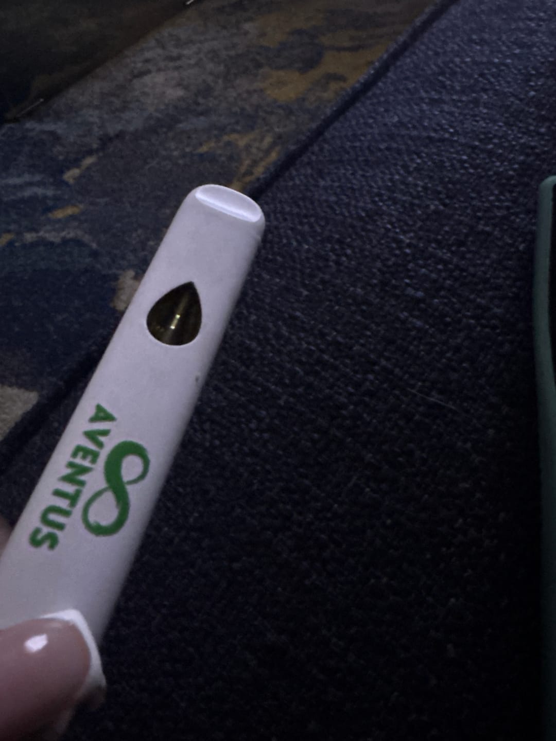 Customer photo review of Disposable Vape 2G Delta 9 Wedding Cake Hybrid