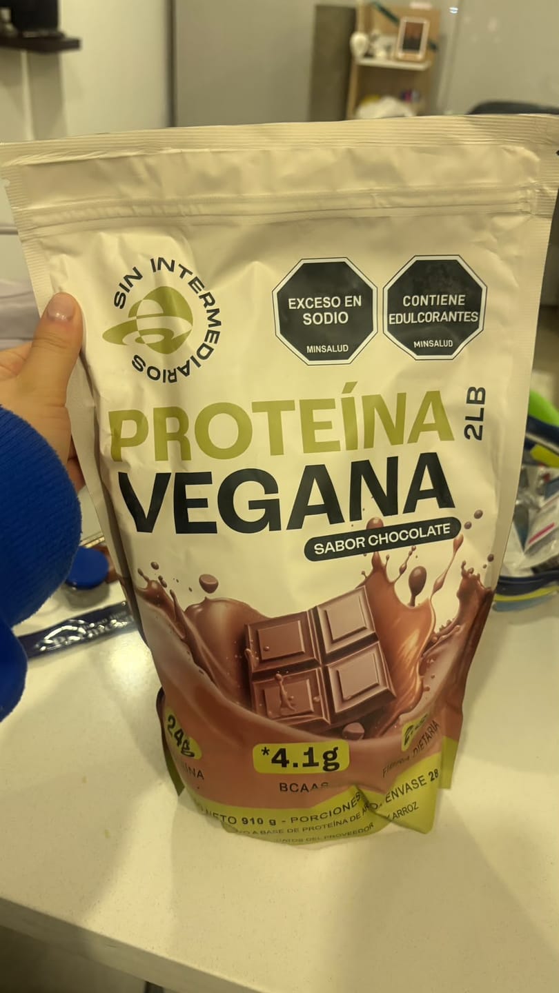 Customer photo review of Proteína Vegana