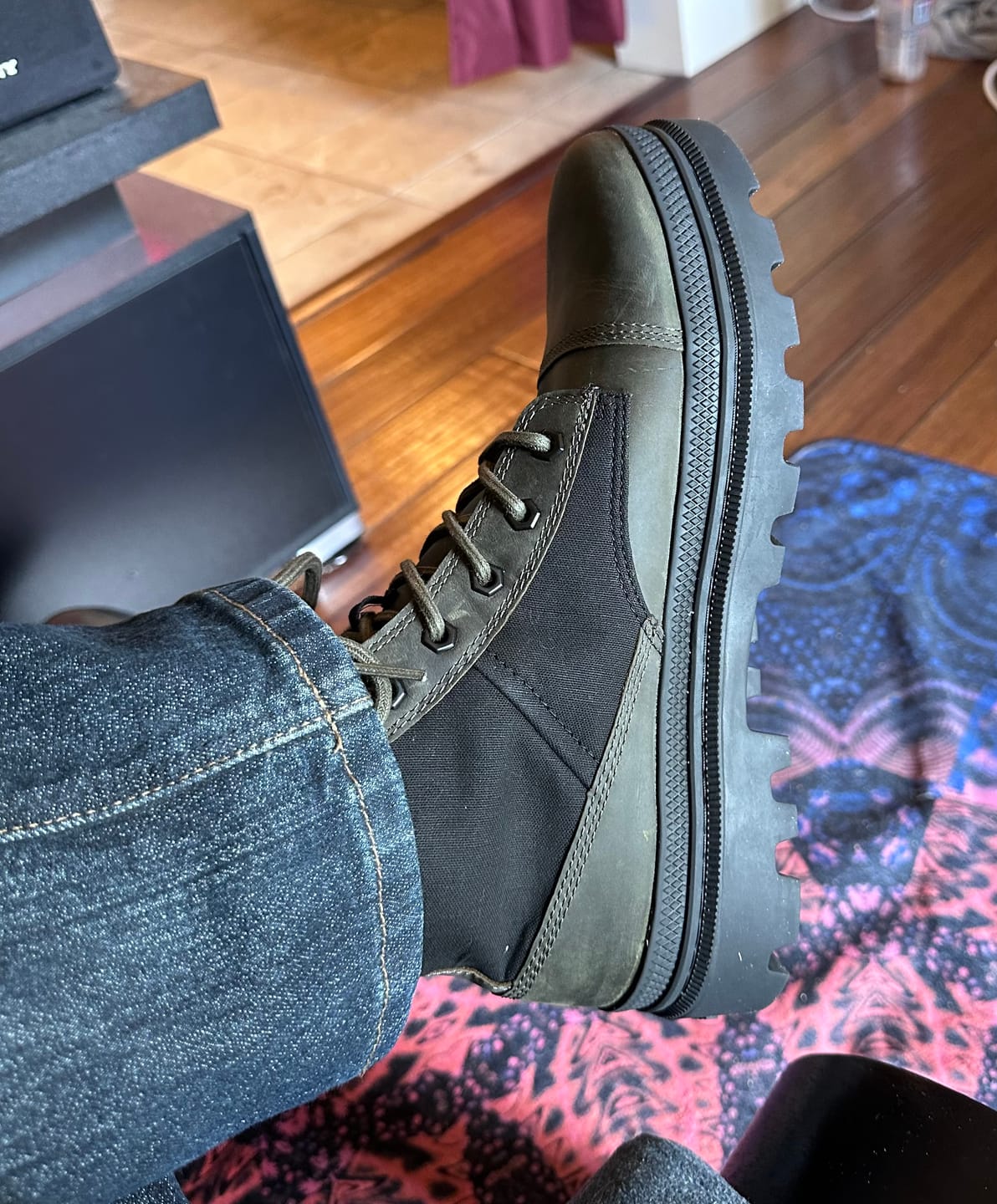 Customer photo review of 04372-098-M | PALLATROOPER ROUGH | BLACK/OLIVE NIGHT