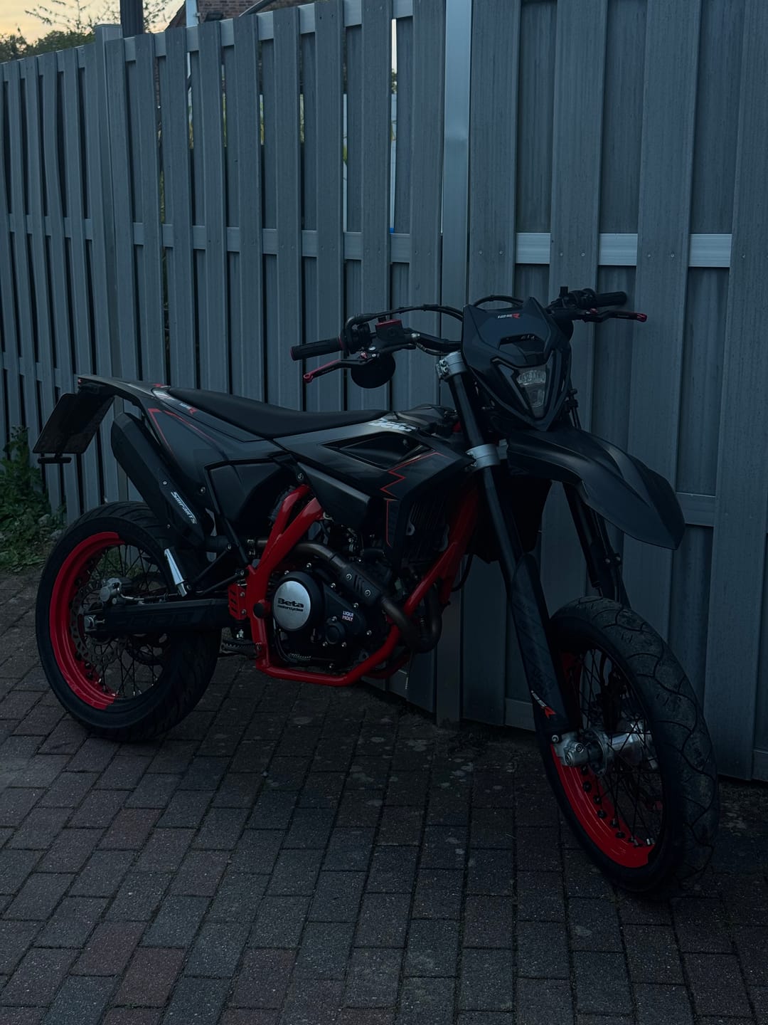 Customer photo review of 50/50 Supermoto Wheel Graphics