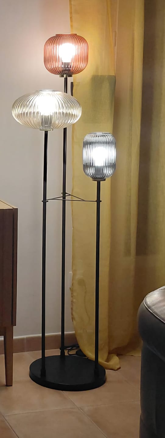 Customer photo review of Lampadaire en verre vintage CRISTALI | 3 luminaires à personnaliser