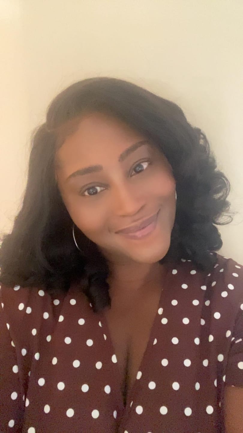 Customer photo review of Wavymy C-Part Wavy Wig Wear & Go 9x6 Glueless Lace Wig Virgin Braid Hair Kinky Straight Texture Loose Wave Wig 300% Density