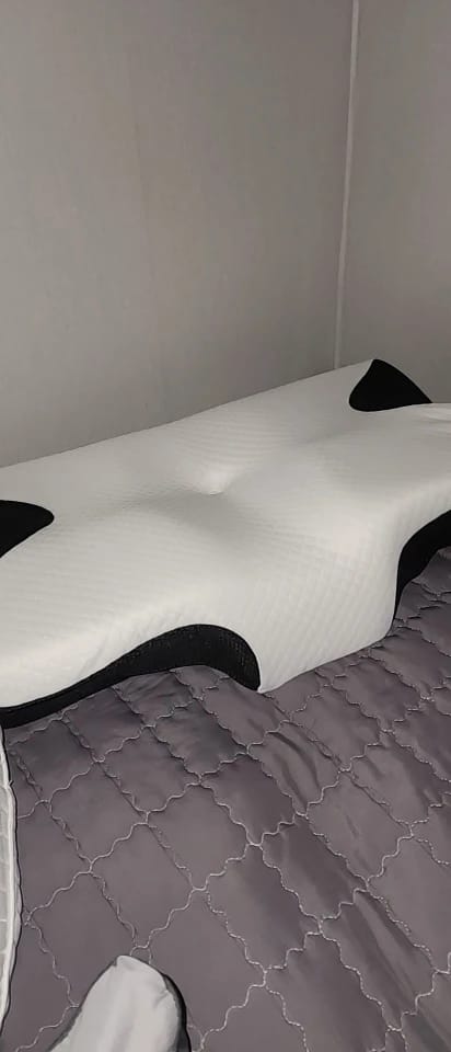 Customer photo review of Nocturno™ Pillow