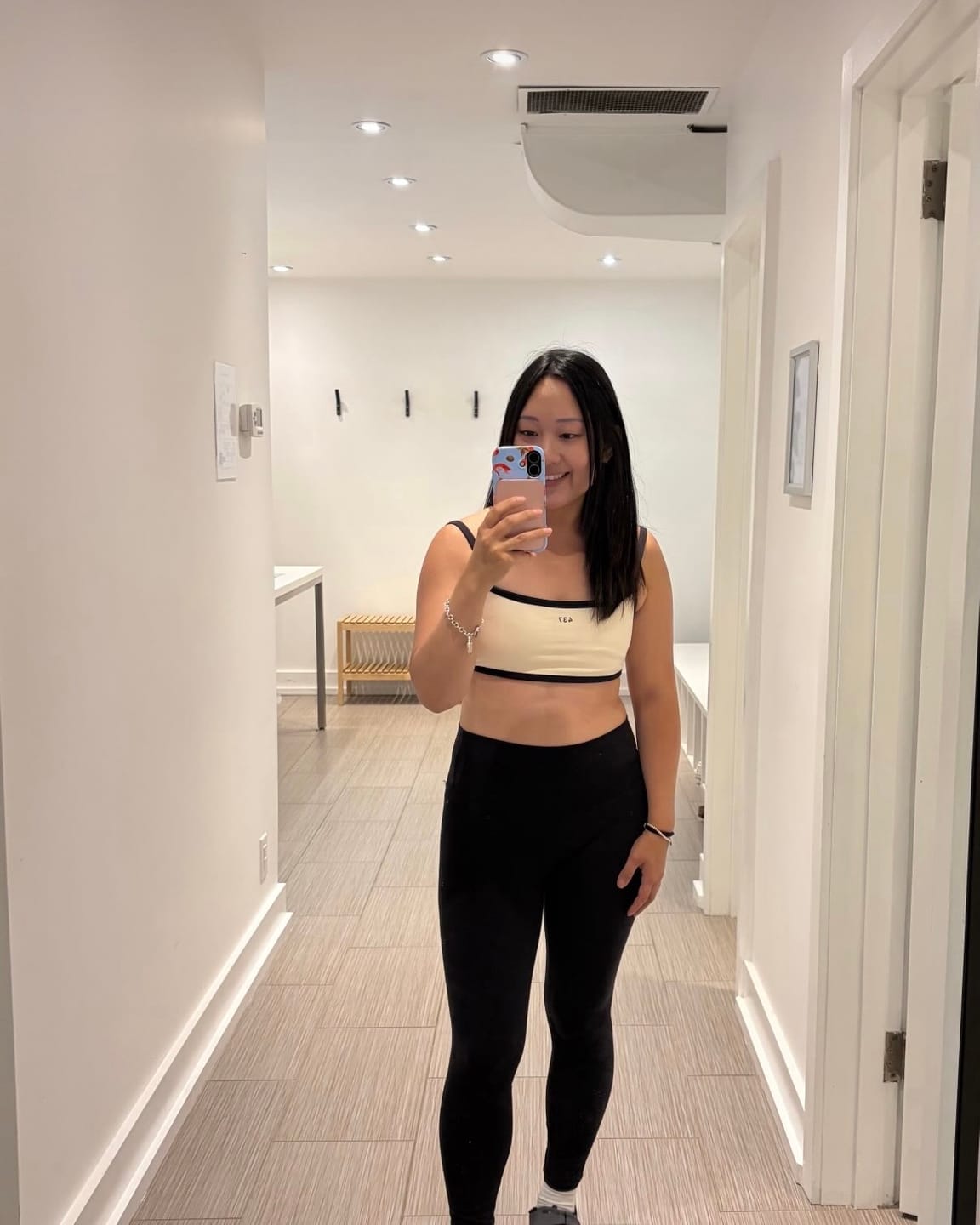 Customer photo review of The Micro Bra Cream & Black