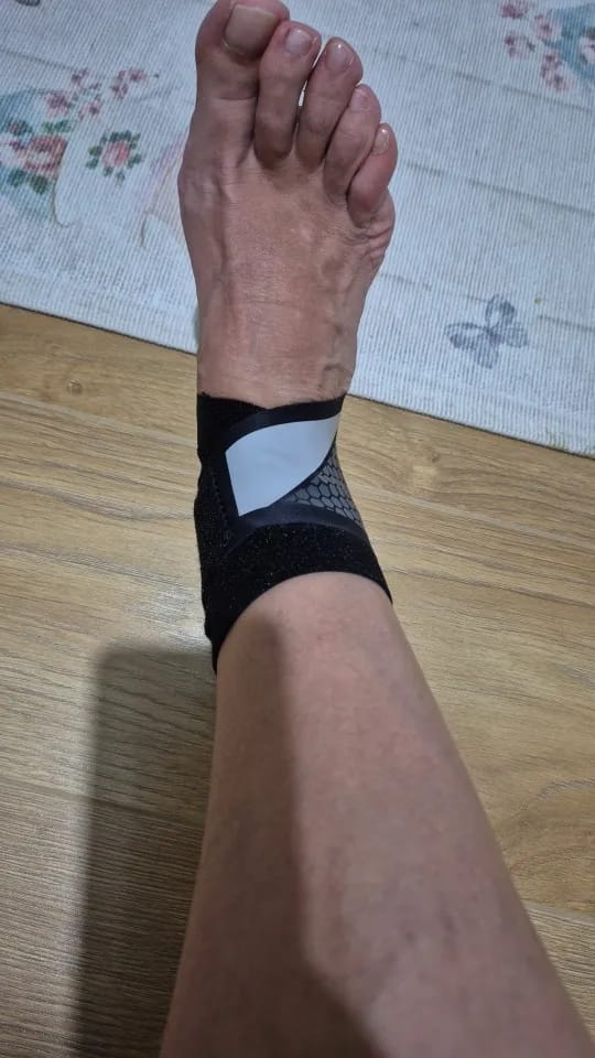 Customer photo review of Chevillère de maintien réglable Pillova