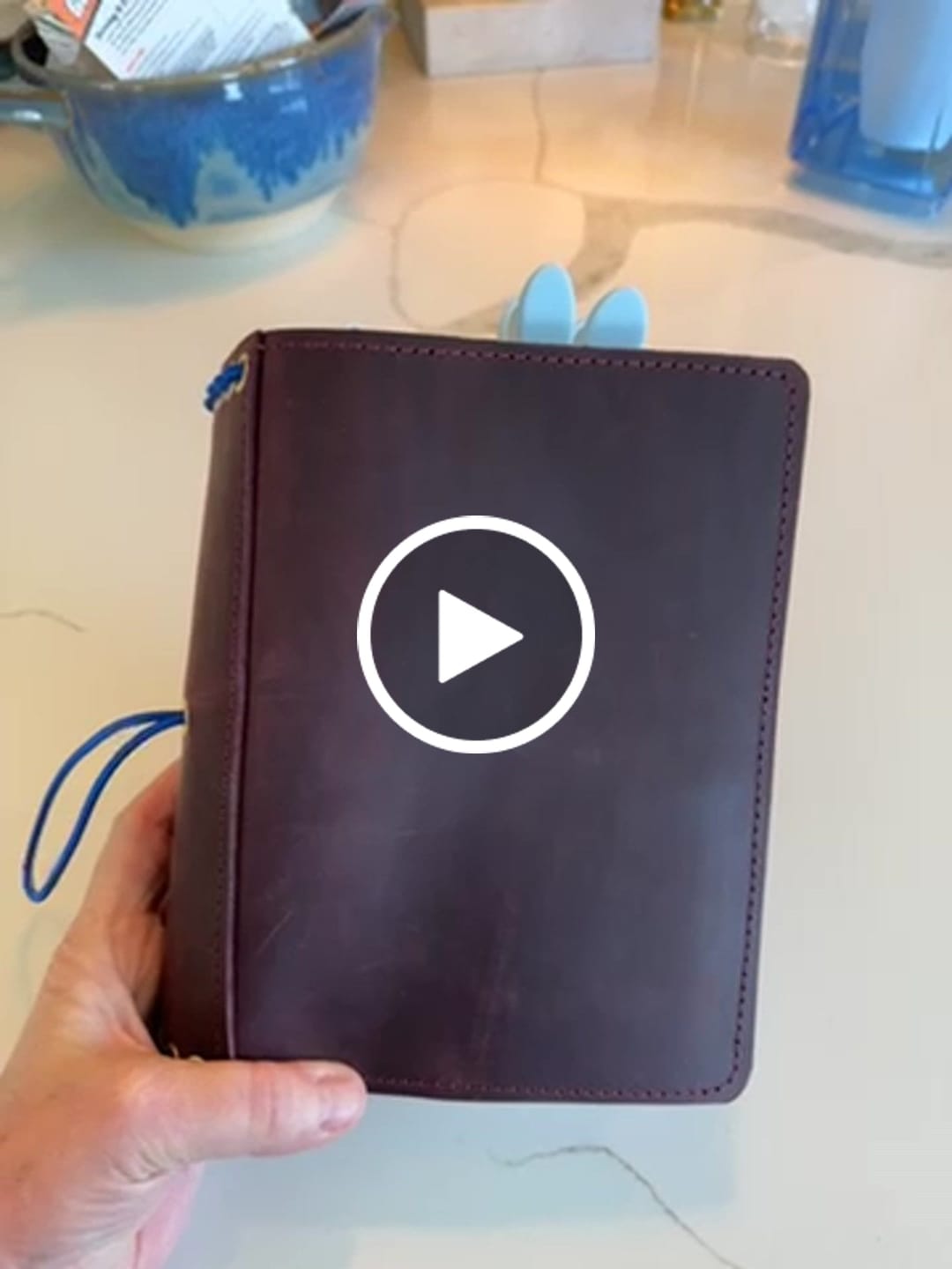 Customer video review of B6 Gabriel Journal