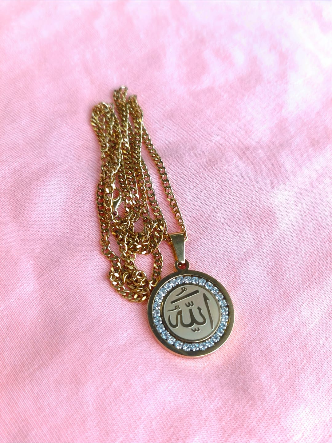 Customer photo review of HilalHaven Praise Scroll Allah Unbroken Cursive Table Plaque — Mirror Acrylic Wood Backed Desktop Ornament