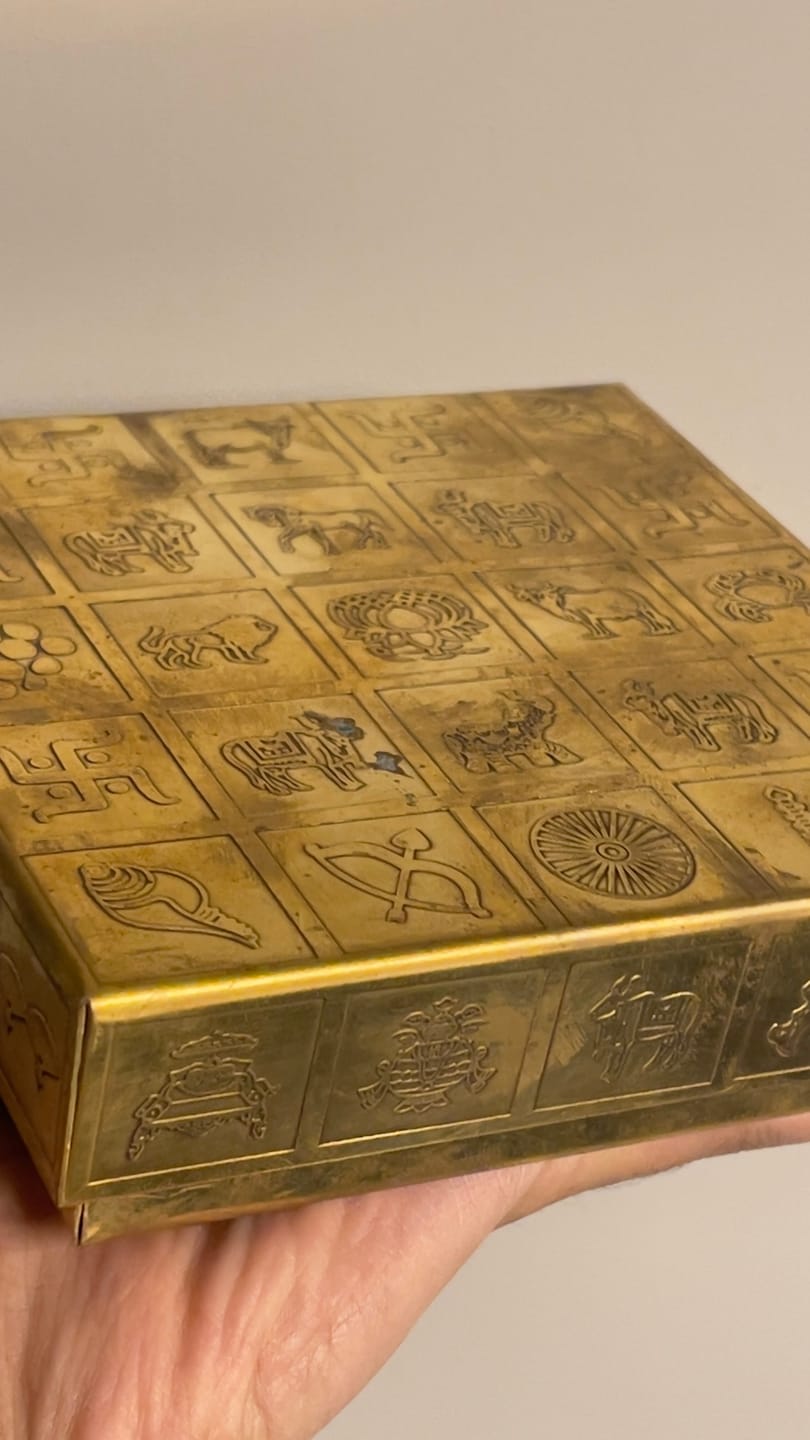 Customer photo review of Brass Manjusha Yantra Box with Partition – Vastu Remedy for Brahmasthan Correction | 16-Compartment Energy Organizer with 45 Devta Symbols | 5 & 9 Inch Sizes