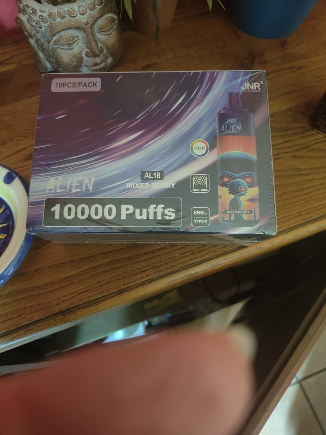 Customer photo review of JNR Alien 10000 Puffs Disposable Vape
