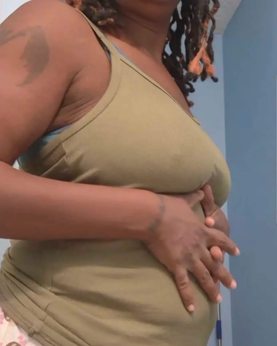 Customer photo review of Cross Back Front Closure Wireless Posture Support Bra